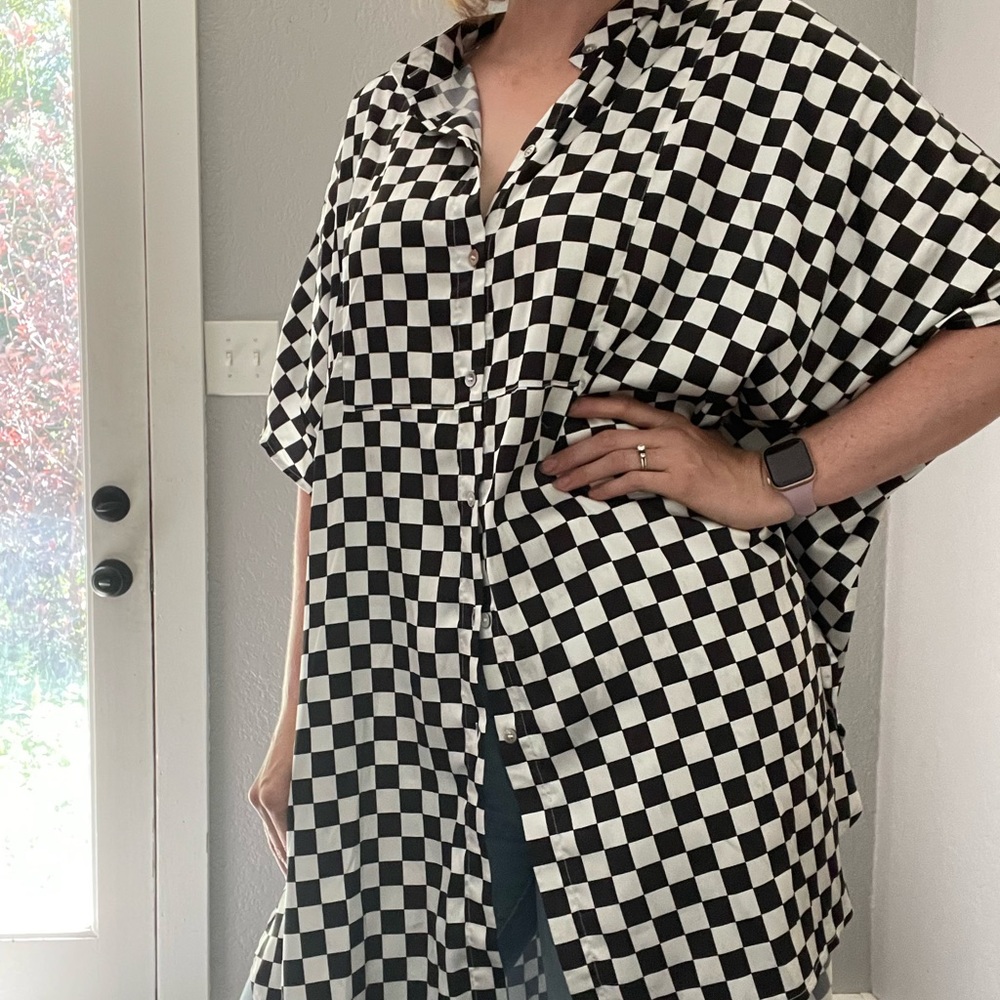 NWOT Dressed in LALA satin checkered top